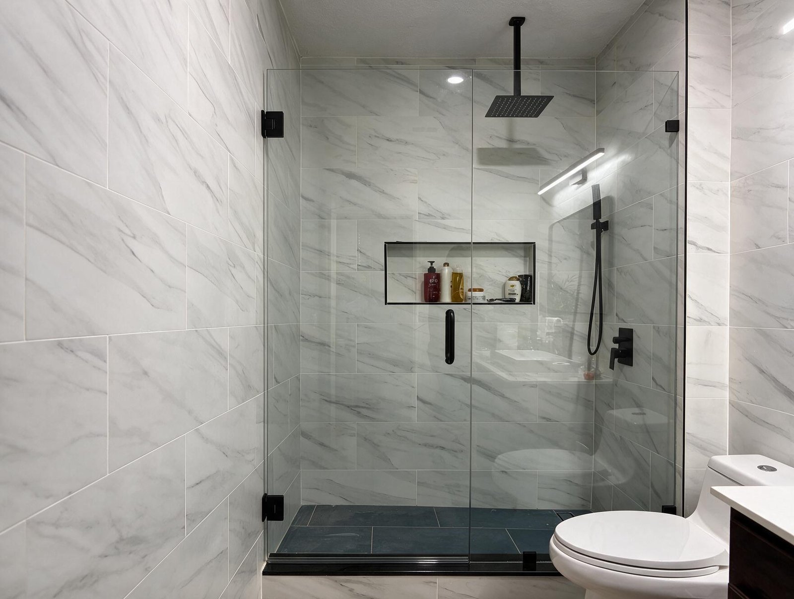 Glass shower door installation in Orlando FL