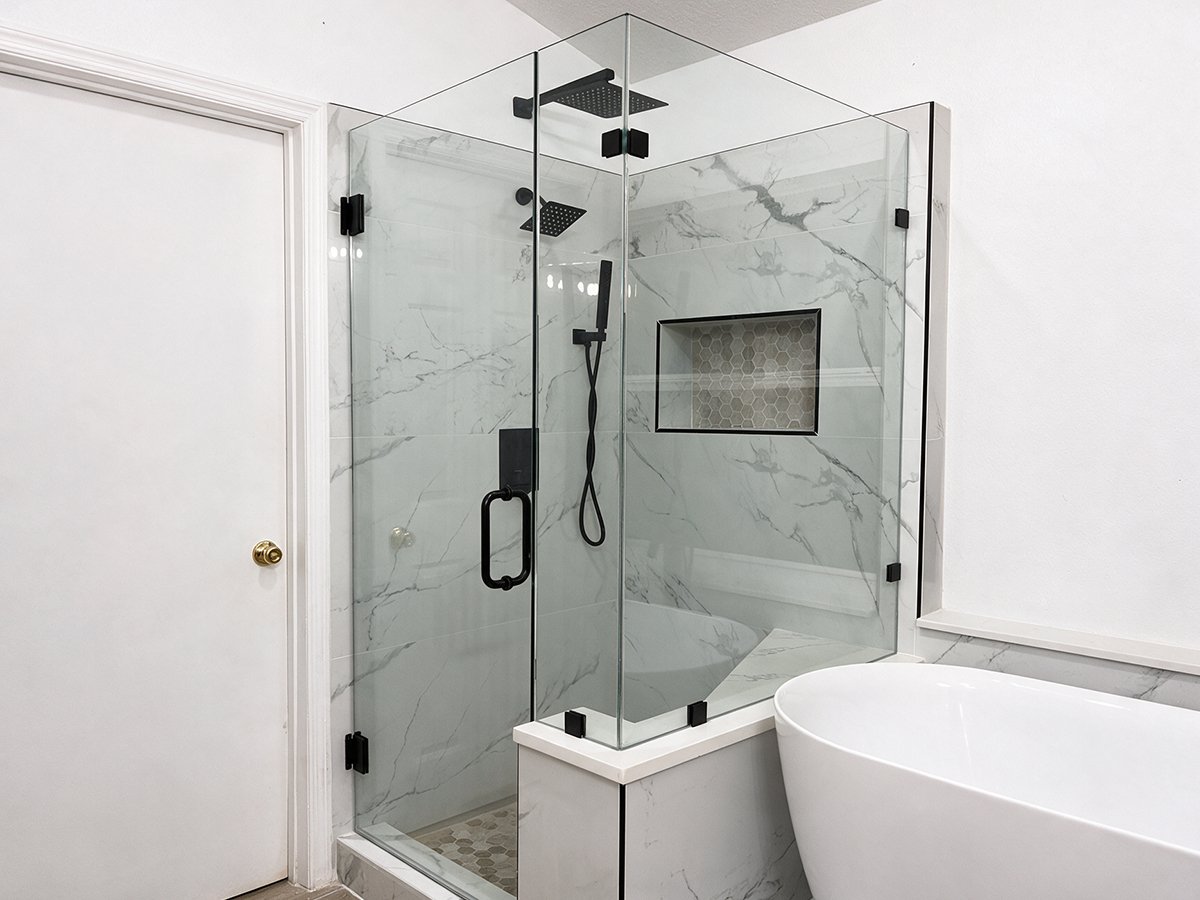 Glass shower door installation in Orlando FL